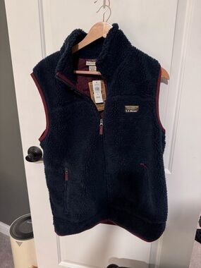L.L. Bean Navy Sherpa Fleece Vest with Maroon Trim